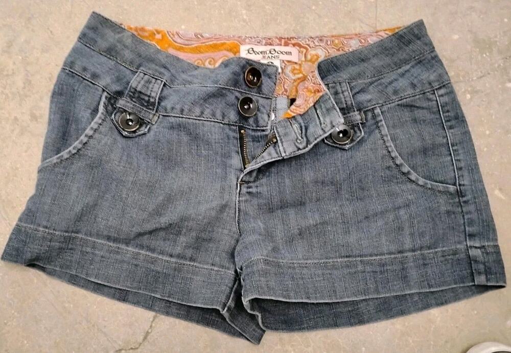 Size 9 Boom Boom Denim Micro Shorts Juniors Mid Rise Y2K Style Blue Stretch Fold